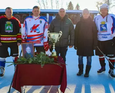 В СЛАДКОВО ПРОШЁЛ 10-Й ХОККЕЙНЫЙ ТУРНИР, ПАМЯТИ В.В. ИВАНЕНКО