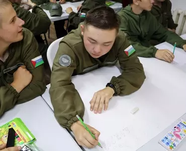 Завершилась профильная смена лагеря «Время юных героев»