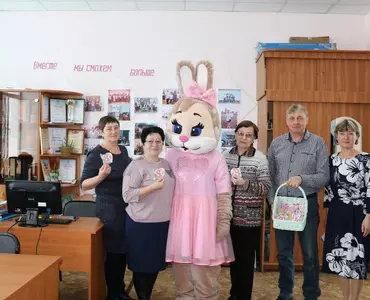 С наступающим Международным женским днём!